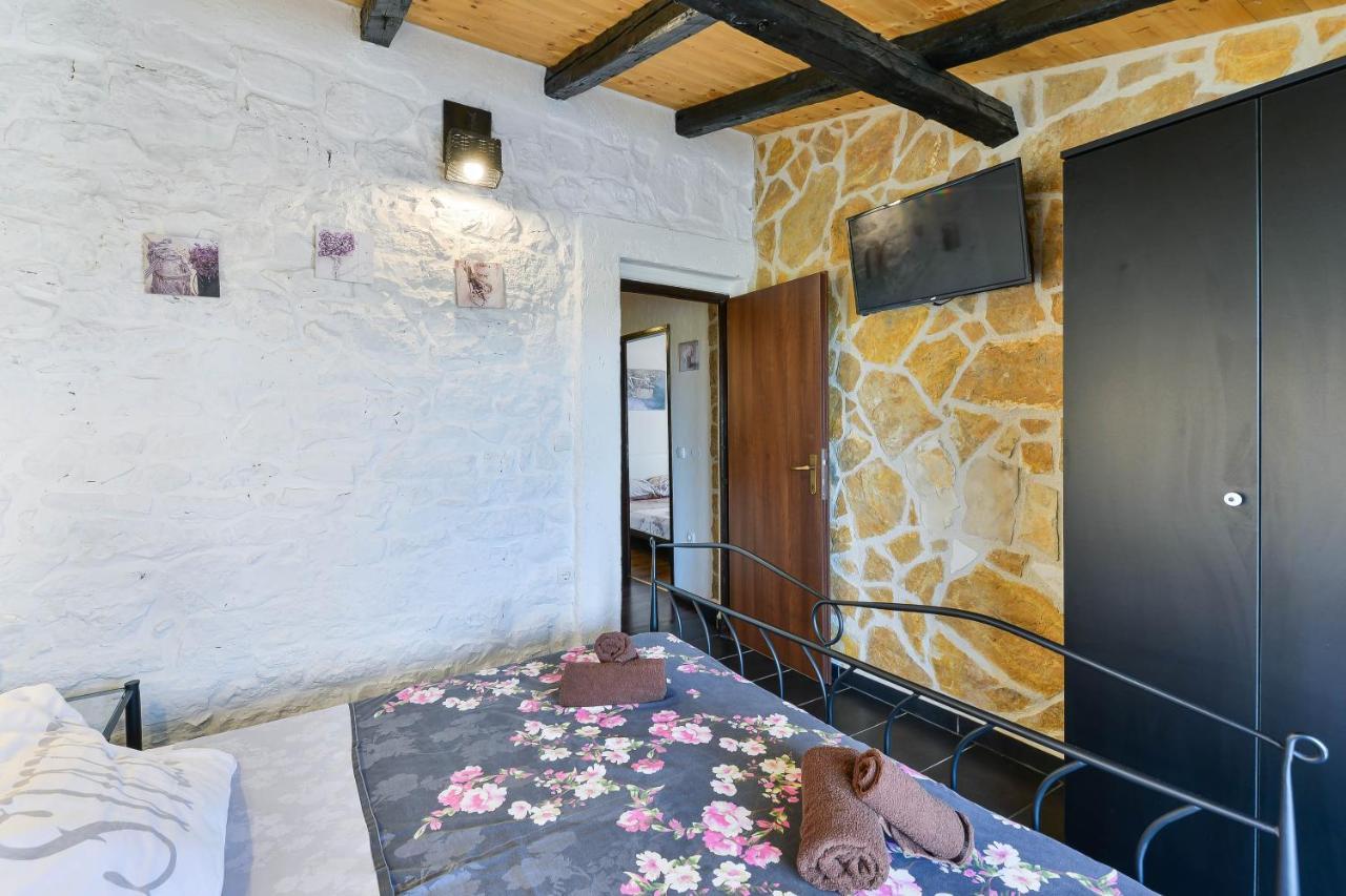 Villa MiA Sukošan Esterno foto