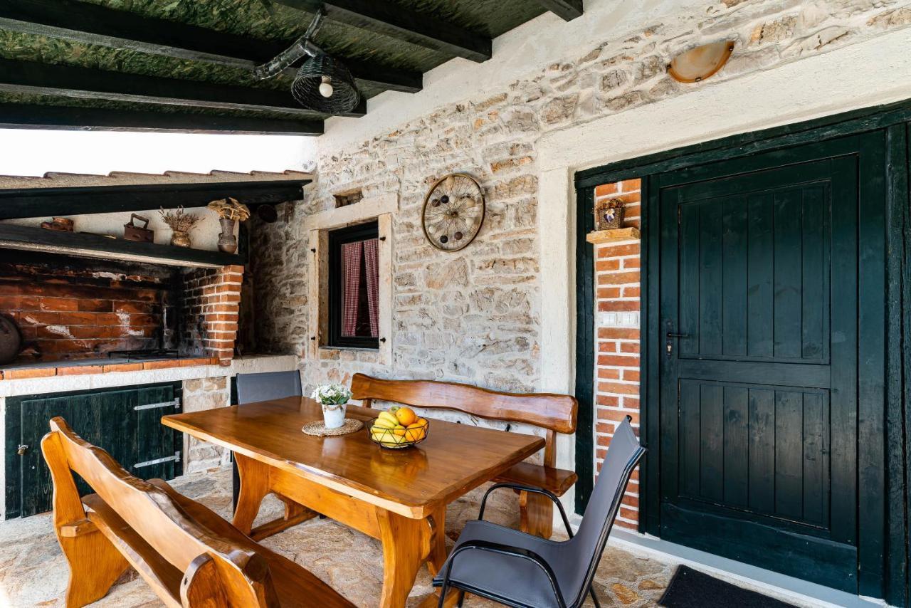 Villa MiA Sukošan Esterno foto